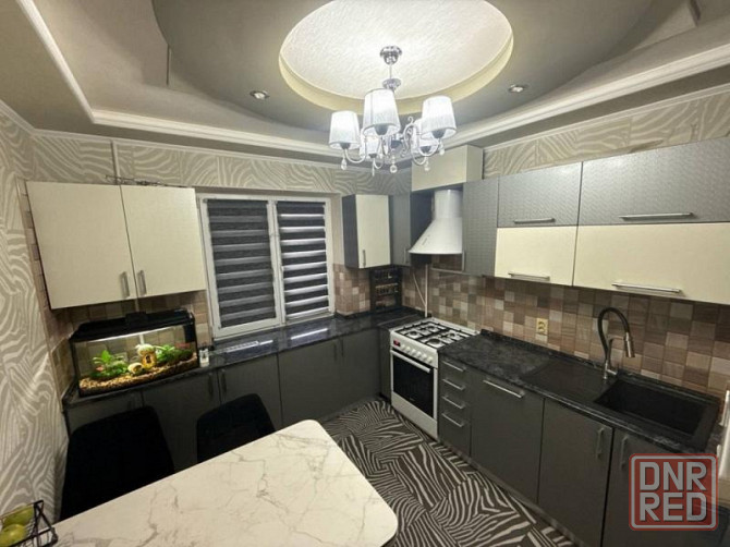 Евро 3-х комнатная квартира мкр Калининский Макеевка - изображение 3