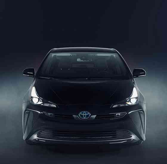 TOYOTA Prius Макеевка