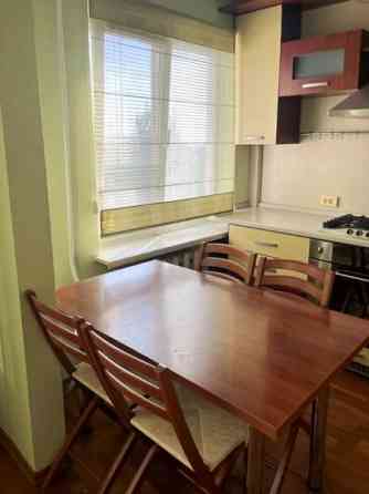 Продается 2-х комнатная квартира, ул. Герцена, ориентир парк "Строитель" Донецк