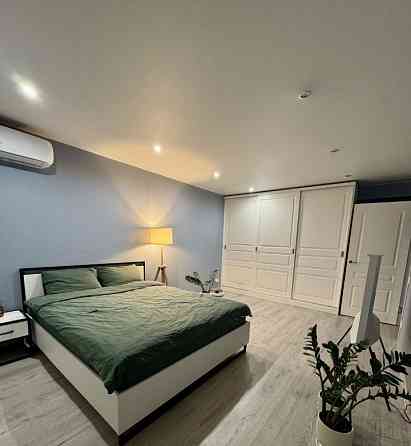 Сдаю однокомнатную квартиру в Ворошиловском районе Донецка. Ориентир: трц "Грин плаза" Донецк