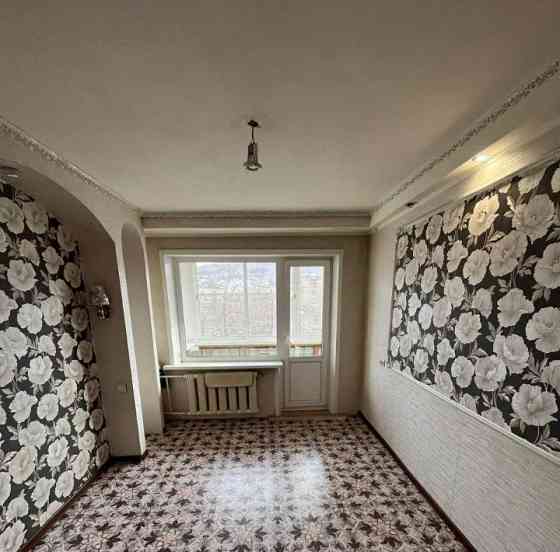 отличная 3-ка Донецк