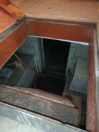 Продам гараж в калининском р-не, кооператив"Мотор" возле обл гаи Донецк