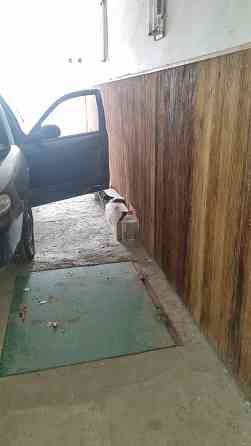 Гараж. Текстильщик Донецк