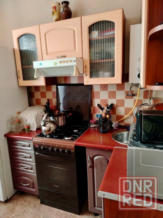 3к.кв. пос.Бажанова с мебелью и техникой торг Макеевка - изображение 1