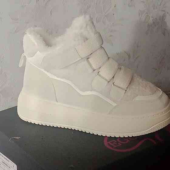 Продам обувь женскую зимнюю Донецк