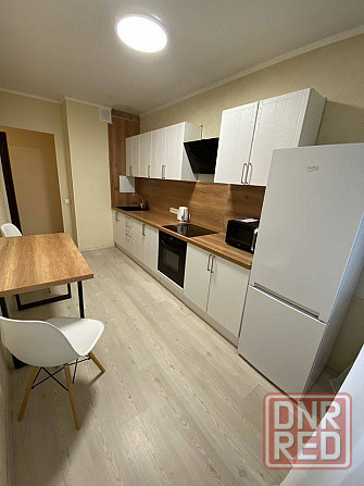 Сдаю 1 комнатную квартиру в Калининском р-не, ул. Капитана Ратникова 6А Донецк - изображение 1