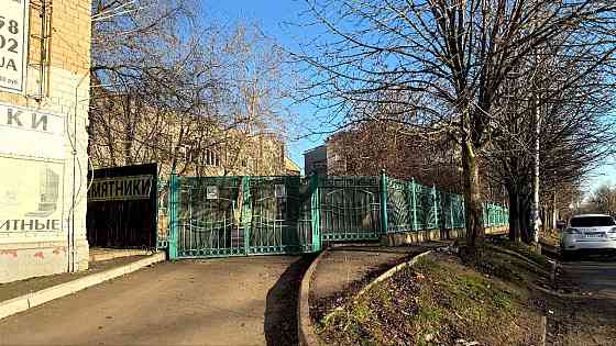 Сдам Коммерческое помещение 1048 м². Клиника, Офис...Газ. Эл.мощности 150 кВт Донецк