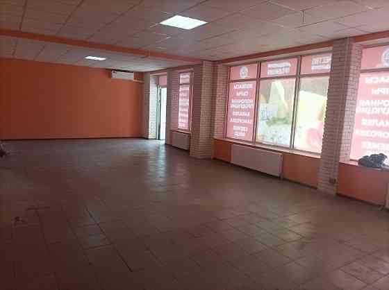 Сдам помещение 77 м² в Киевском р-не на Шахтёрской пл.Все коммуникации.Отдельный вход.Первая линия. Донецк