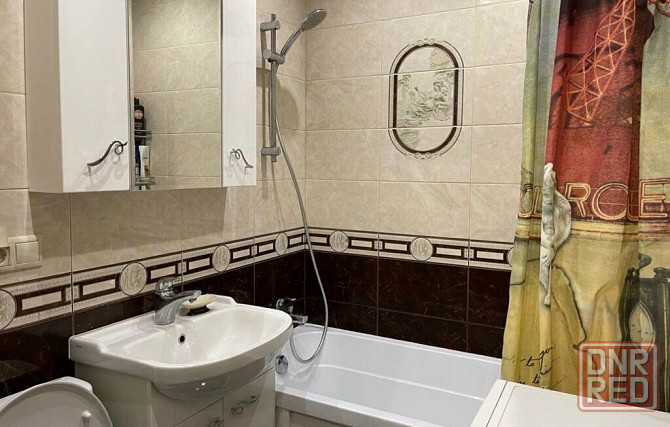 Сдаю двухкомнатную квартиру в Буденовском районе Донецка. Ориентир: Храм. Донецк - изображение 4