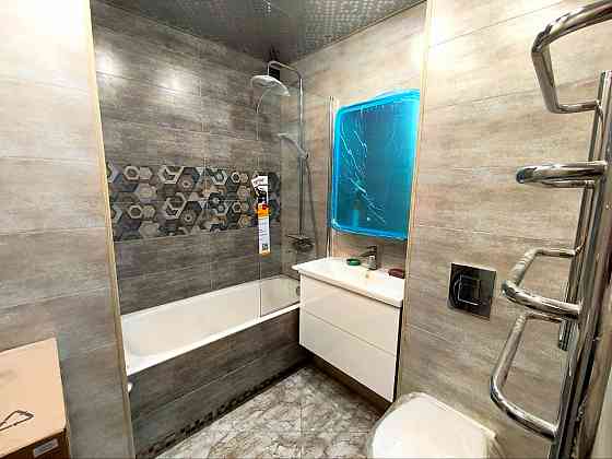 Продам 3 ком.кв.на Азотном. Донецк