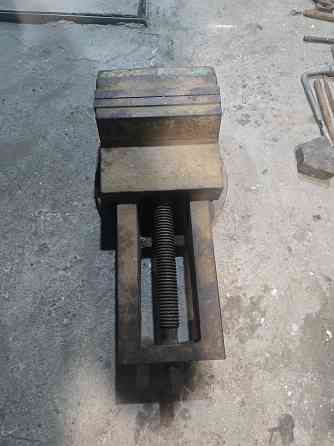 Тиски большие Донецк