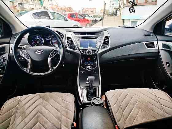 Продам Hyundai Elantra MD J5 R3staiL Макеевка