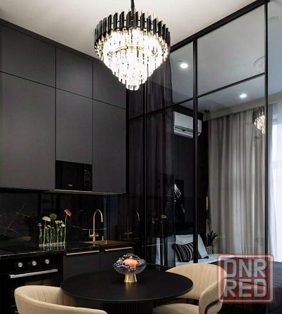 Сдаю студию в Калининском районе Донецка по адресу: проспект Ильича, 26 Донецк - изображение 1