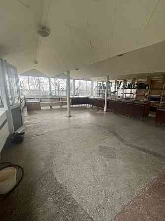 Предлагается в аренду бывшее здание автосалона Ул. Жигулевская Донецк