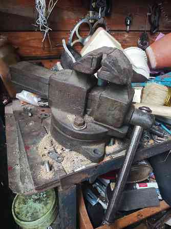 Тиски Донецк