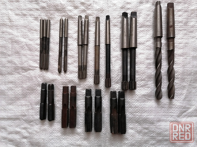 Метчики , развертки , сверла. 21 шт. новые. ссср. Стаханов - изображение 1