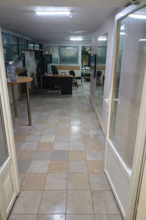 Продажа подвального помещения 233 м2 в Центре (бывший фитнес-клуб). Донецк