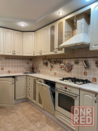 Срочно!3х-комнатная,б-ца Вишневского7/9,ремонт, мебель, дом кирпич Донецк - изображение 3