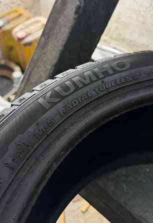 Зимняя резина шины колеса 225/45/r17 Kumho Донецк