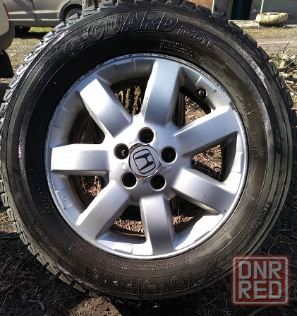 Диски оригинал (заводские) хонда R-17 с резиной Yokohama 235/65 R 17 M+S - 4 штуки. Гайки Макеевка - изображение 3