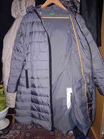 Пуховик ,,Beneton,, новый ( размер 46-48) Донецк