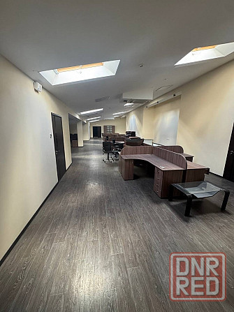 Предлагается в аренду отличный офис общей площадью порядка 187 кВ.м в центре города Донецк - изображение 1