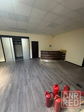 Предлагается в аренду отличный офис общей площадью порядка 187 кВ.м в центре города Донецк - изображение 2