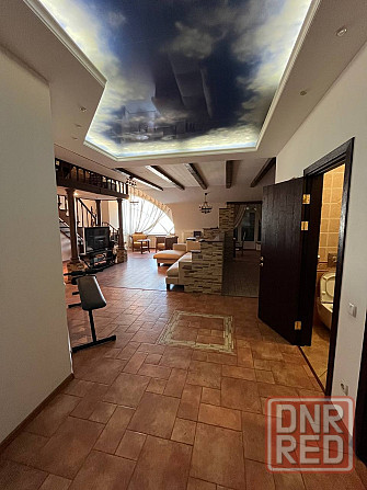 Продается хорошая крупногабаритная квартира на ул.Соловьяненко (ориентир гостиница Прага) Донецк - изображение 1