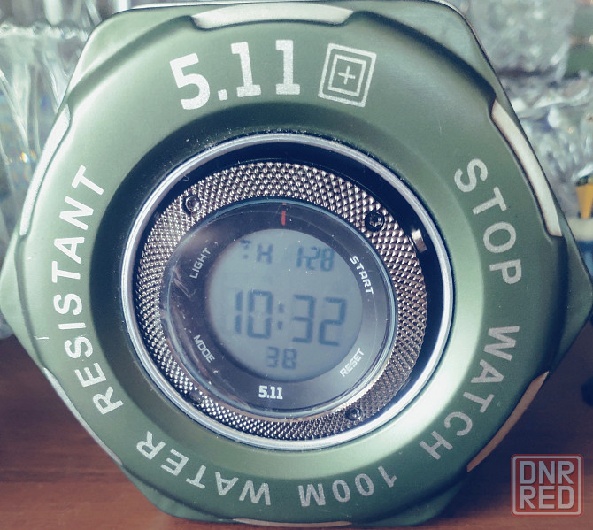 Часы наручные мужские, тактические "5.11" водонепроницаемые, электронные и ударопрочные Макеевка - изображение 1
