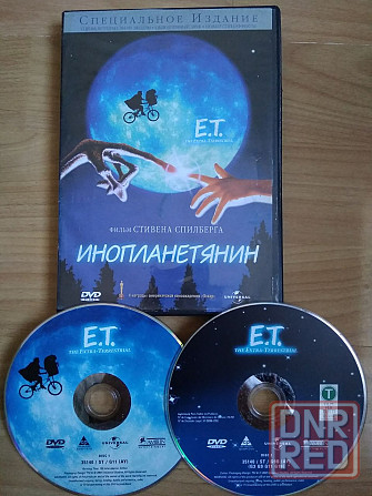 DVD диски: "Пуленепробиваемый монах", "Инопланетянин", лицензия. Донецк - изображение 1