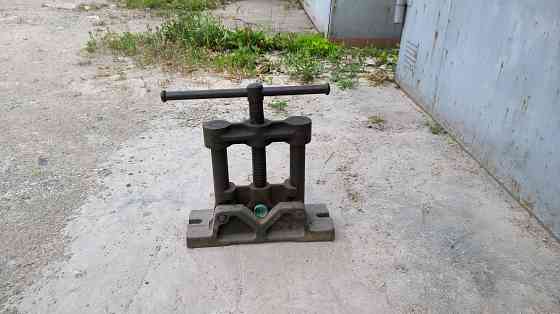 Тиски трубные Донецк