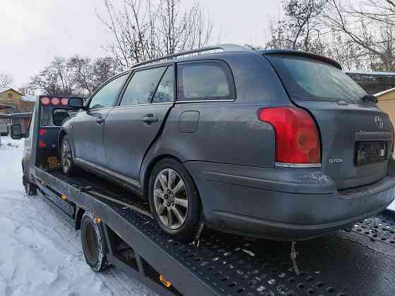 Toyota avensis Донецк