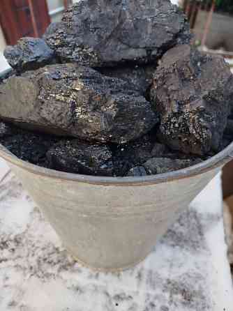 Уголь в ведрах или мешках Донецк