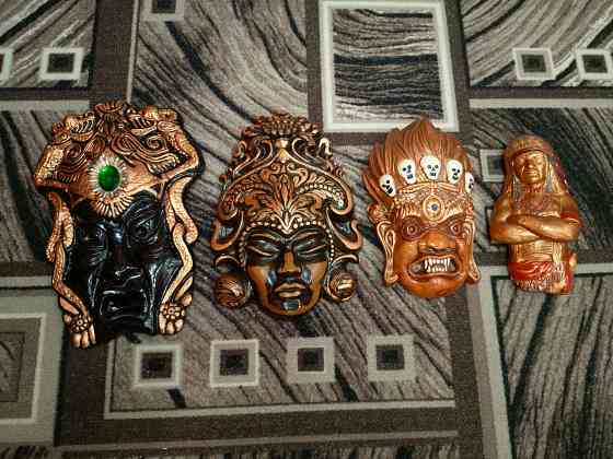 Маски из дерева и гипса Донецк