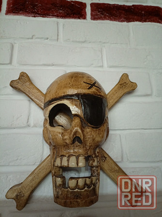 Комплeкт маска череп и рука из дерева Бальса Донецк - изображение 2