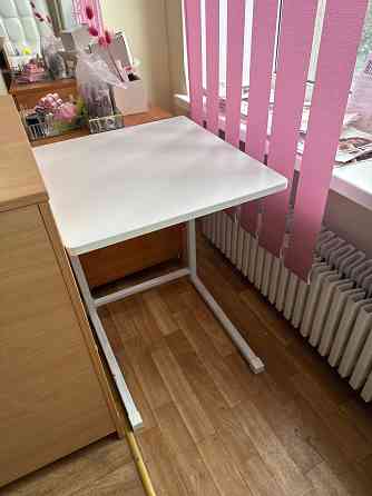 Прикроватный столик Донецк