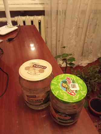 Отдам баночки с крышечками Макеевка