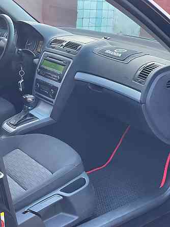 Продам Skoda A5 2011 AMT 1,8турбо Макеевка