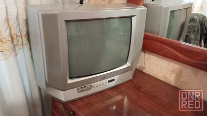 Японский телевизор JVC, диагональ 14, Отл. сост. Макеевка - изображение 1