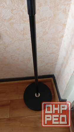 стойка для студийного микрофона с блином 2 м Макеевка - изображение 2