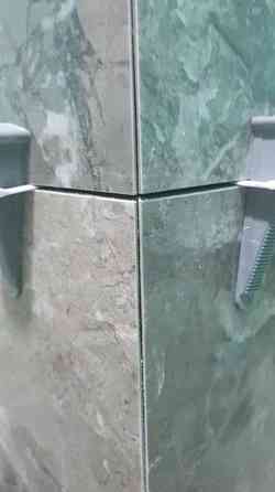 монтаж плитки любых размеров.Монтаж сан.узлов и душевых кабин с красивой розуклонкой поддонов. Макеевка