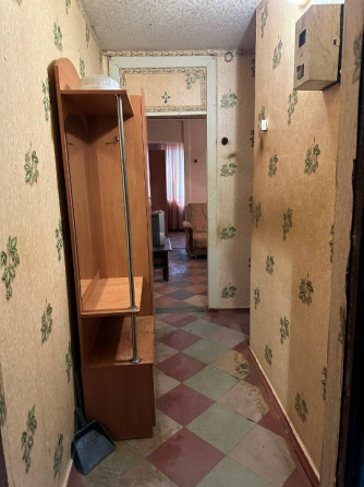 Продажа 2-комнатной квартиры 1/5 в г.Макеевка, кв-л Гвардейский Макеевка