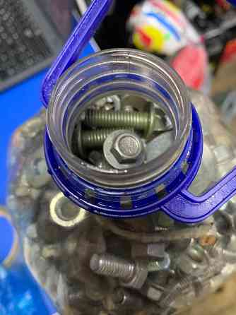 Болты на 8, 10, гайки Макеевка