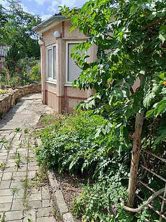 Продам квартиру на земле в хорошем состоянии центр города на Павших коммунаров . Недорого! Донецк