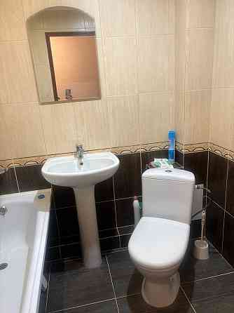 Продам 2 к. квартиру на Артема ( Шахтерская площадь). Донецк