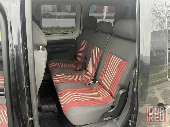 Volkswagen Caddy. Год 2012. Харцызск - изображение 6
