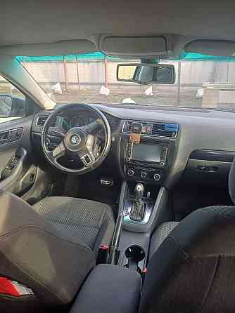 Volkswagen jetta . Год 2011. Двигатель 1.4 турбо. Харцызск