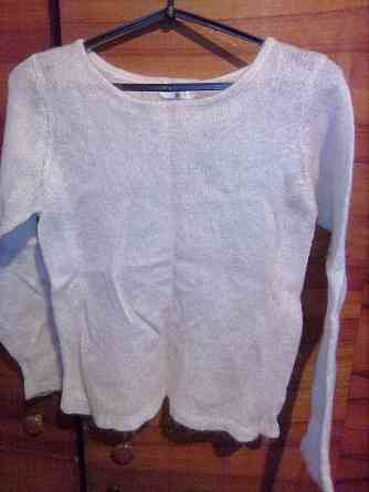 Отдам женскую одежду Макеевка