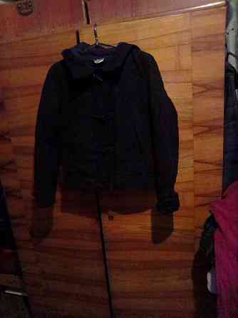 Отдам женскую одежду Макеевка