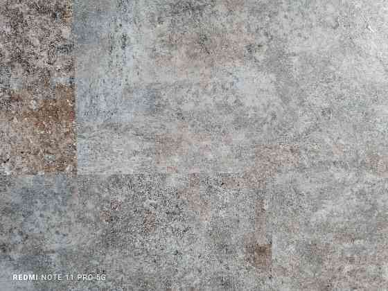 Продам кварцвинил 600х300х4 мм Донецк